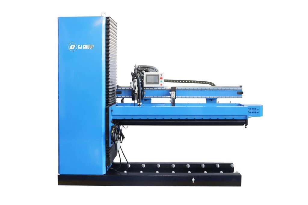 The CJSS series heavy-duty lifting-type seam welder with its motorized gantry raised high to accommodate a large-diameter stainless steel tank, ready for ultra-precise automated welding